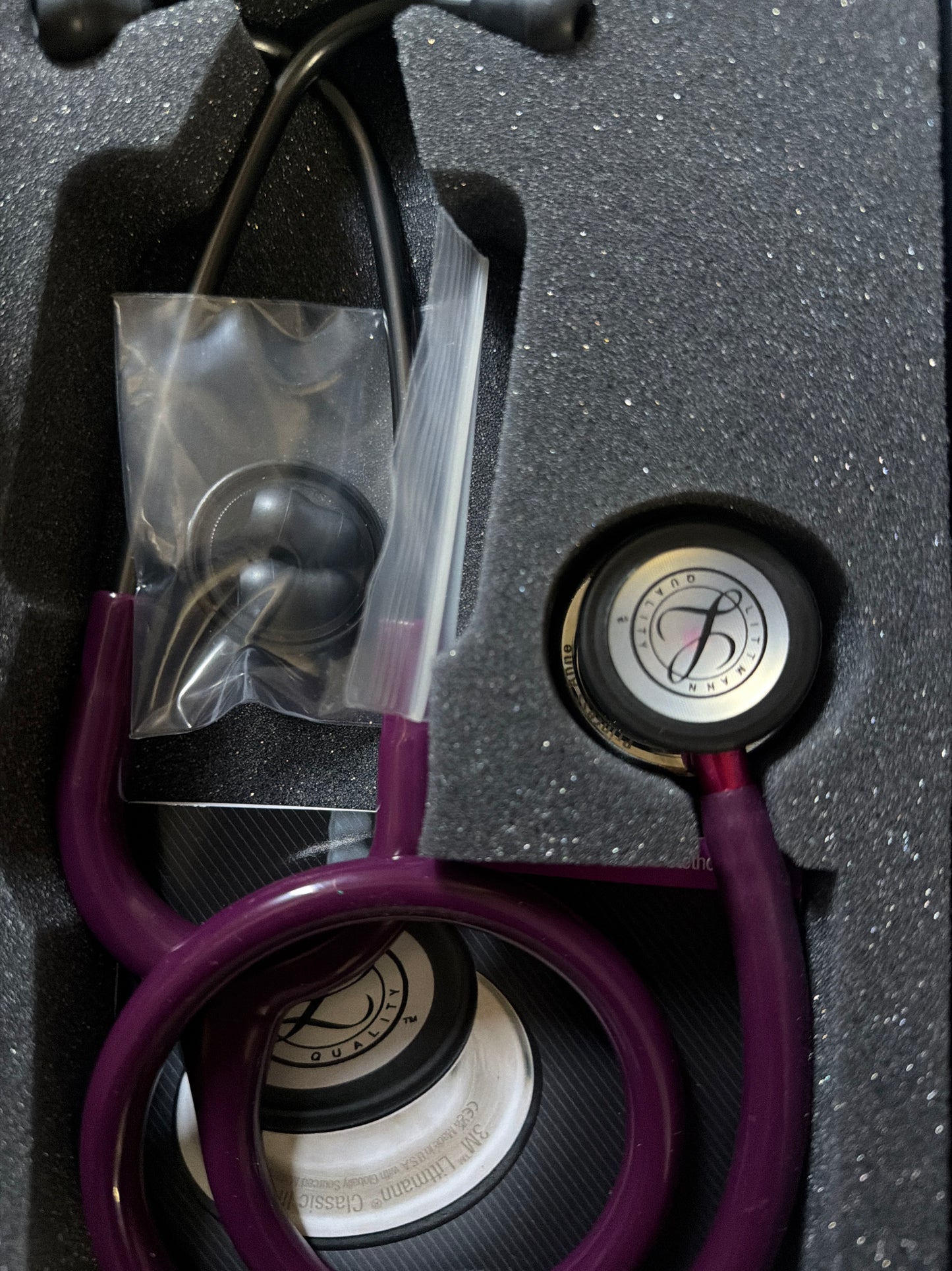 MISENGRAVED- BRANDNEW #5960 3M™ Littmann® Classic III™ Monitoring Stethoscope, Mirror Finish Chestpiece, Plum Tube, Pink Stem and Smoke Headset, 27 inch
